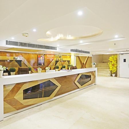 Hotel Aman Imperial Just A Minute Away From New Delhi Railway Station And Connaught Place エクステリア 写真