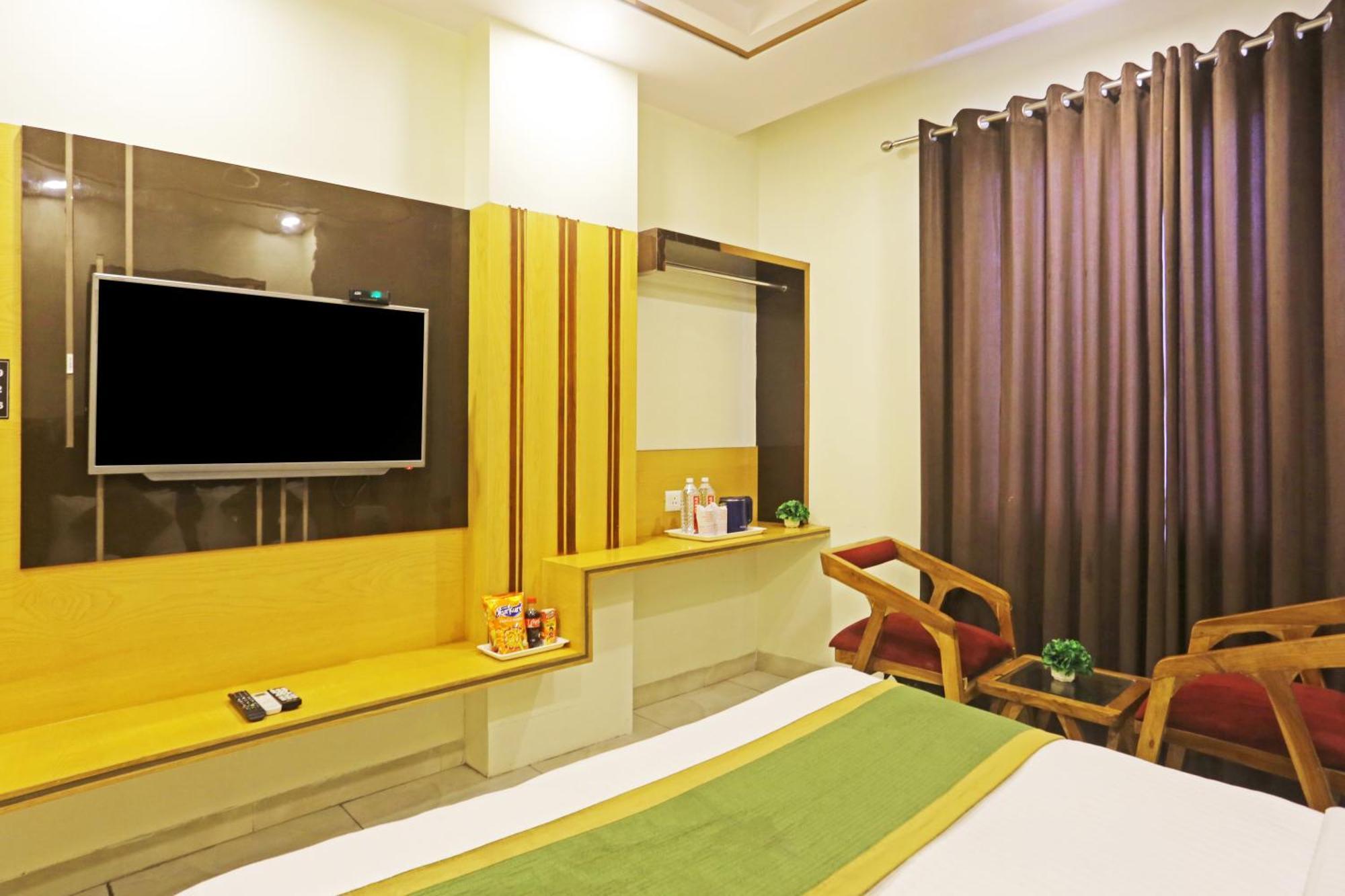 Hotel Aman Imperial Just A Minute Away From New Delhi Railway Station And Connaught Place エクステリア 写真