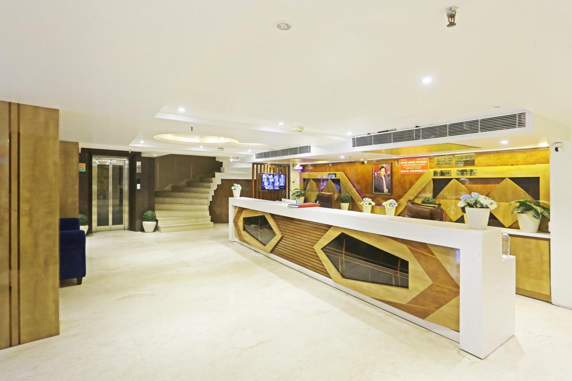 Hotel Aman Imperial Just A Minute Away From New Delhi Railway Station And Connaught Place エクステリア 写真