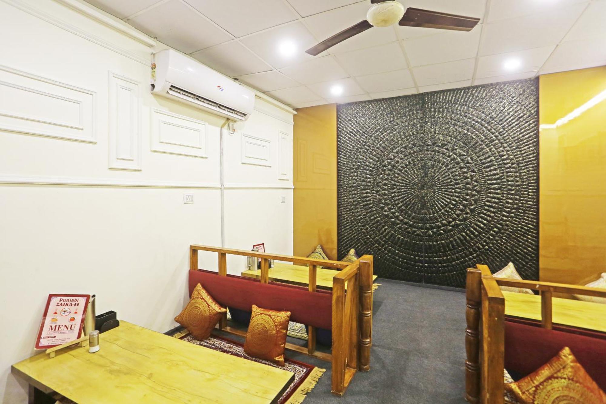 Hotel Aman Imperial Just A Minute Away From New Delhi Railway Station And Connaught Place エクステリア 写真