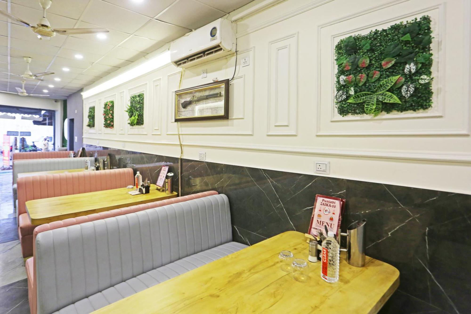 Hotel Aman Imperial Just A Minute Away From New Delhi Railway Station And Connaught Place エクステリア 写真