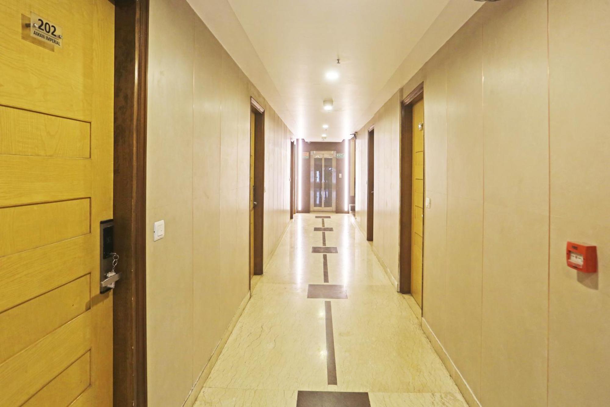 Hotel Aman Imperial Just A Minute Away From New Delhi Railway Station And Connaught Place エクステリア 写真