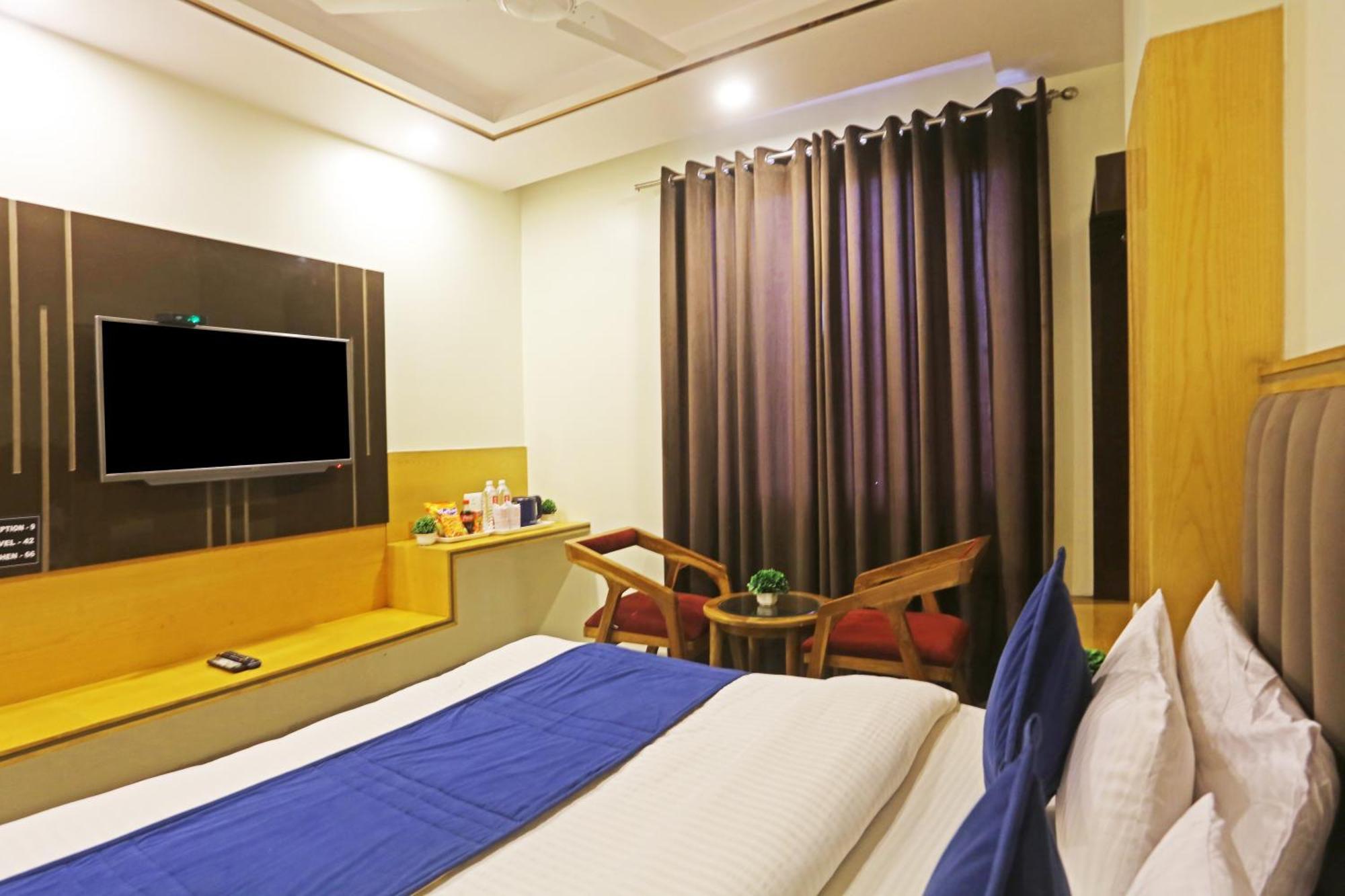 Hotel Aman Imperial Just A Minute Away From New Delhi Railway Station And Connaught Place エクステリア 写真