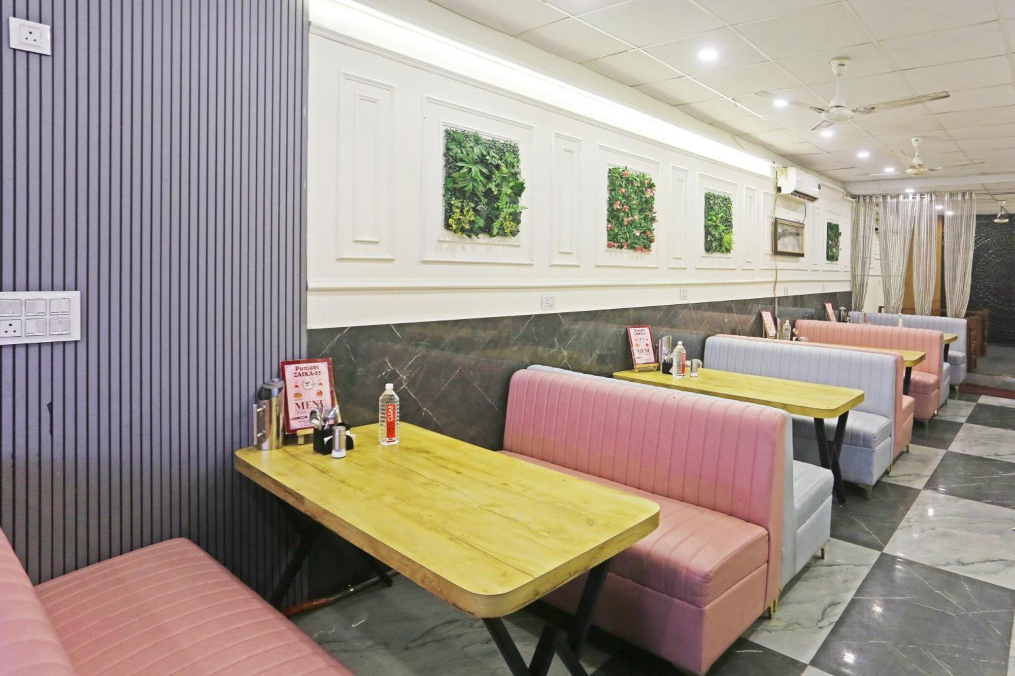 Hotel Aman Imperial Just A Minute Away From New Delhi Railway Station And Connaught Place エクステリア 写真