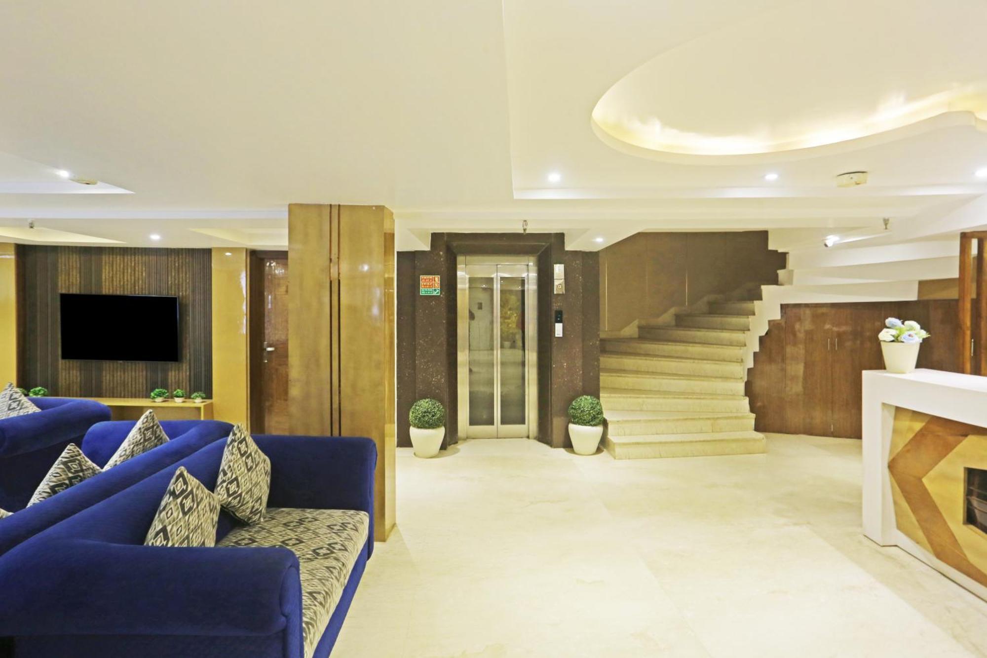 Hotel Aman Imperial Just A Minute Away From New Delhi Railway Station And Connaught Place エクステリア 写真