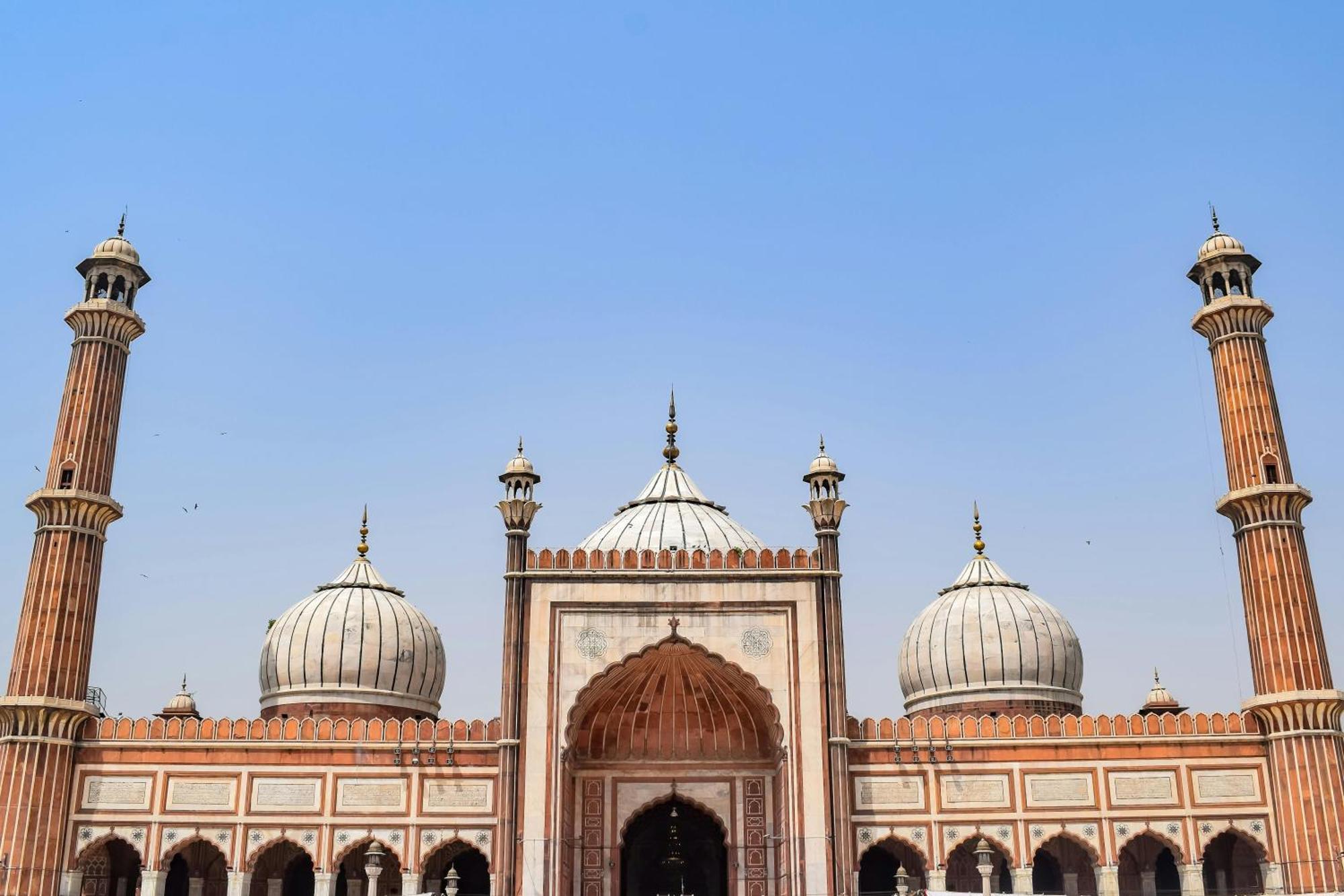 Hotel Aman Imperial Just A Minute Away From New Delhi Railway Station And Connaught Place エクステリア 写真